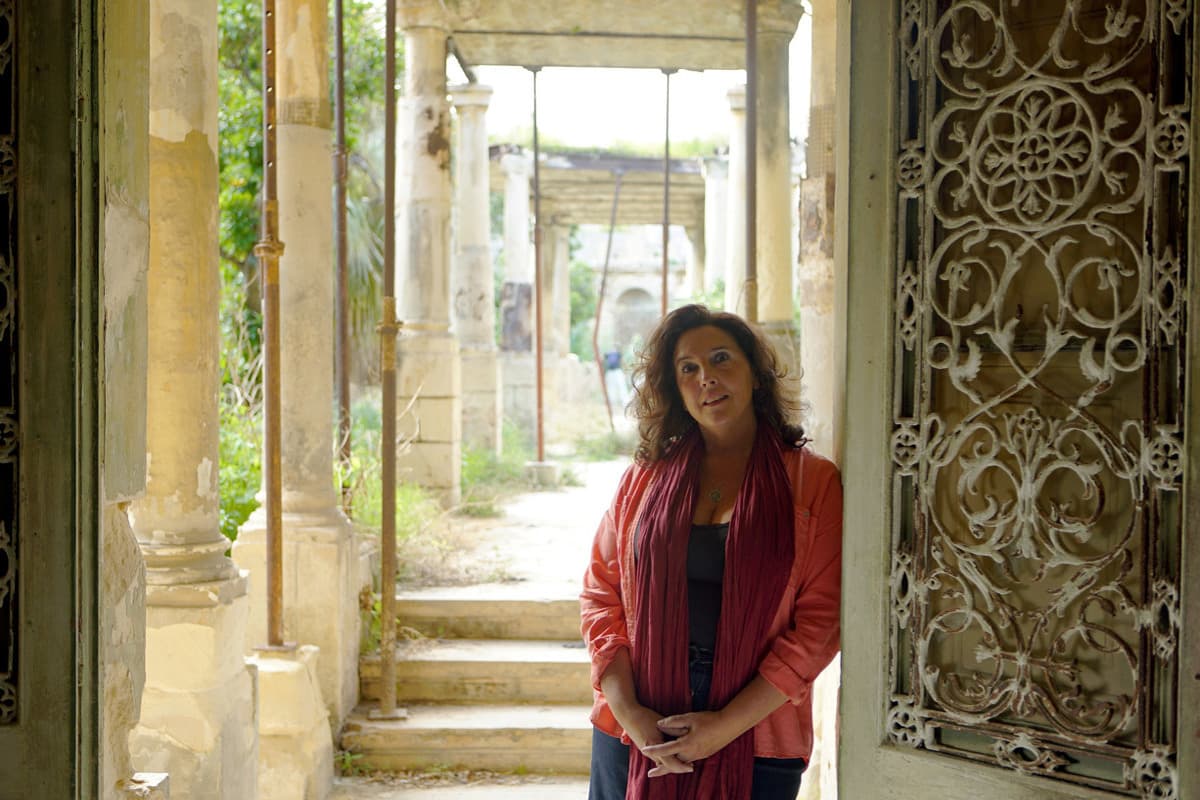 Θησαυροί με την Μπέτανι Χιουζ