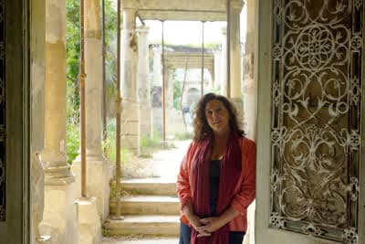 Θησαυροί με την Μπέτανι Χιουζ