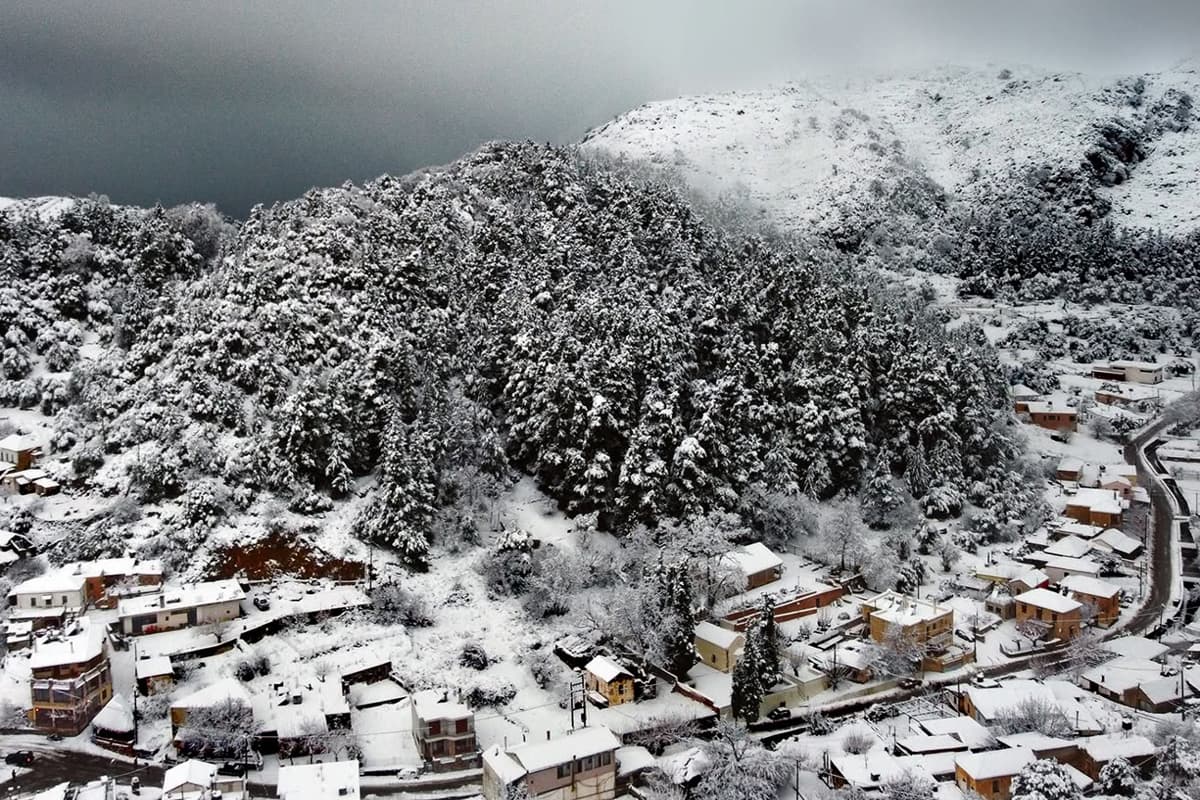 Θέρισο: Η Αετοφωλιά των Λευκών Ορέων