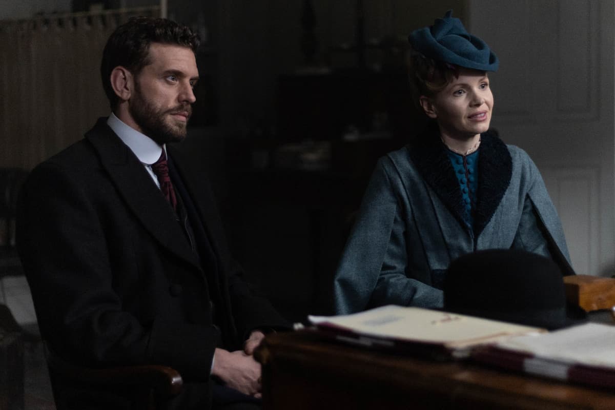 Miss Scarlet and the Duke Κ6 Ε4